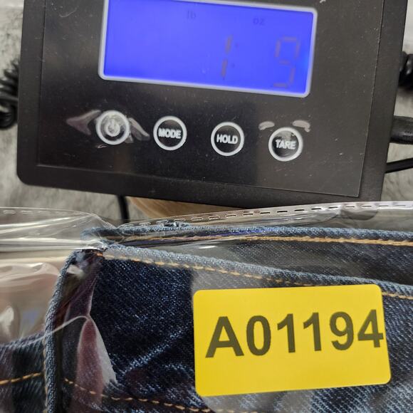 Old Navy Jeans Womens 12 Blue Dark Wash Extra High-Rise Balloon Distressed Ankle - Picture 12 of 12